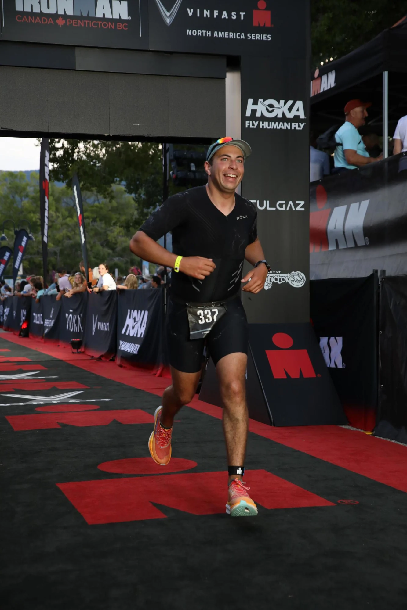 Jakeob running at Ironman in Penticton